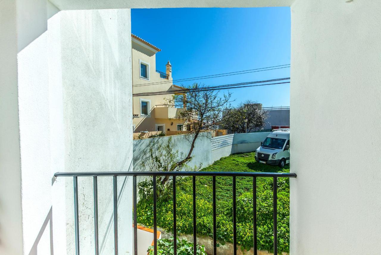 B20 - Sun And Pool Apartment Lagos Luaran gambar