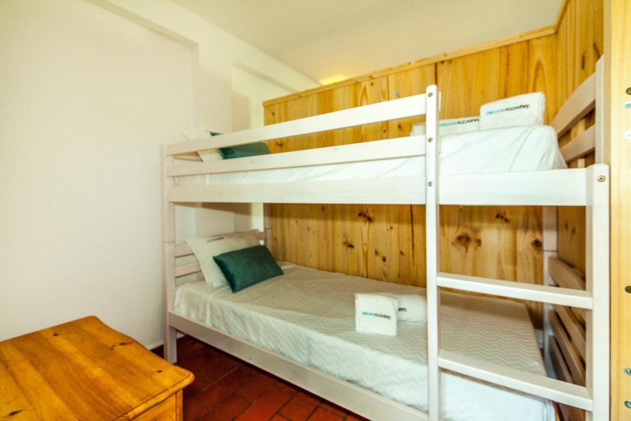 B20 - Sun And Pool Apartment Lagos Luaran gambar